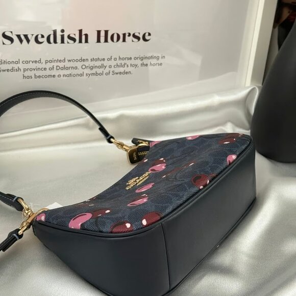 Coach Teri Shoulder Bag In Signature Canvas With Cherry Print - Picture 5 of 6